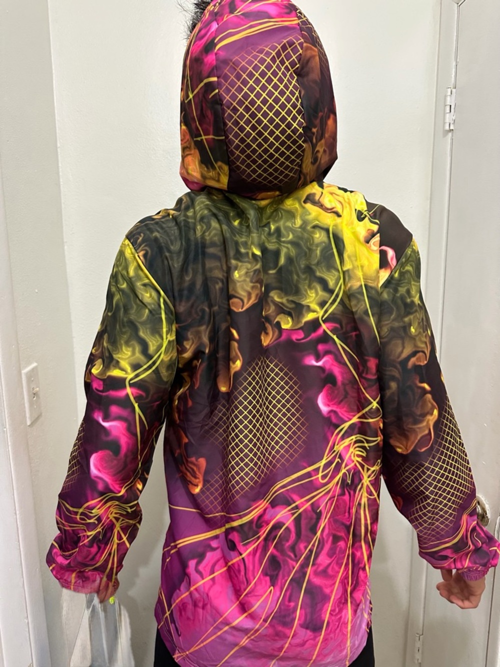 Men’s Lightweight Multicolor Windbreaker Jacket Abstract Design with Hood size M - Picture 5 of 5